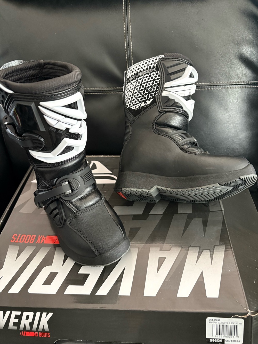 Youth Fly Racing Boots brand new